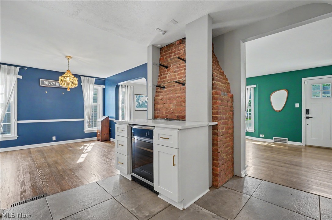 20060 Parkview Avenue Property Photo 29