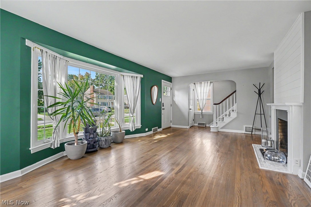 20060 Parkview Avenue Property Photo 34