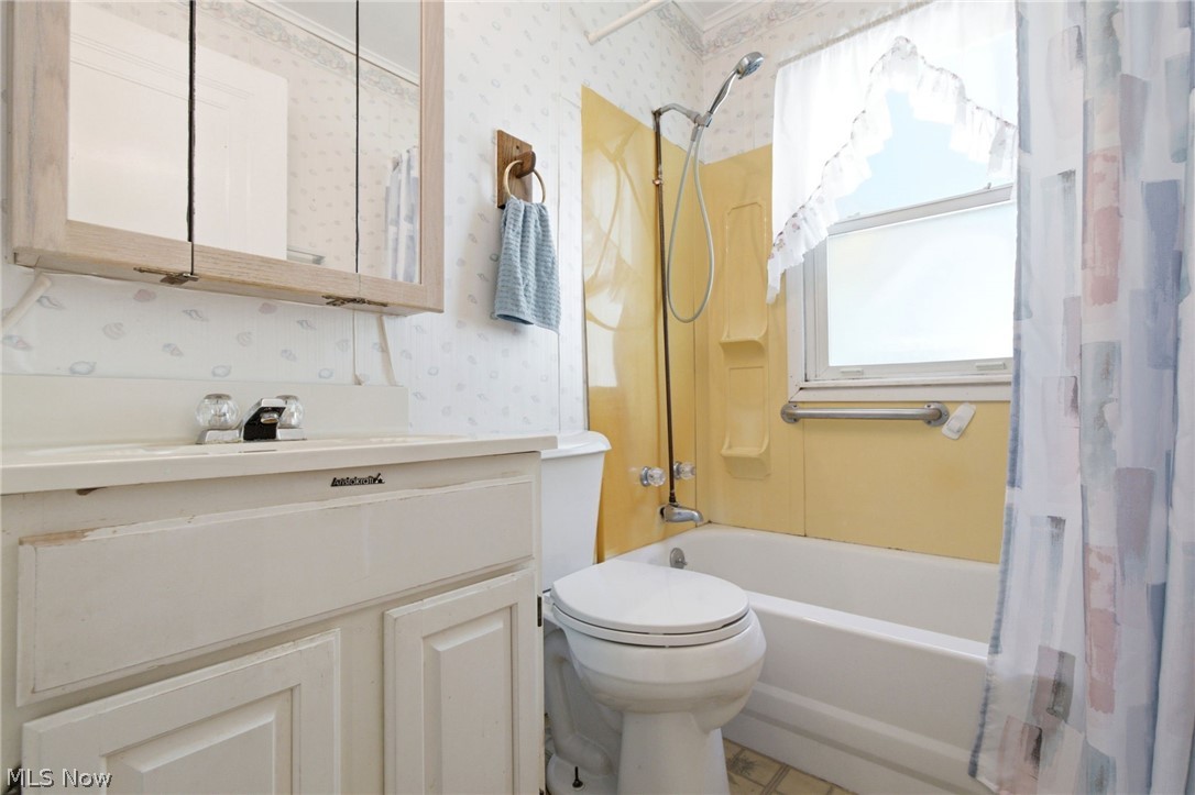 38905 Gardenside Drive Property Photo 17