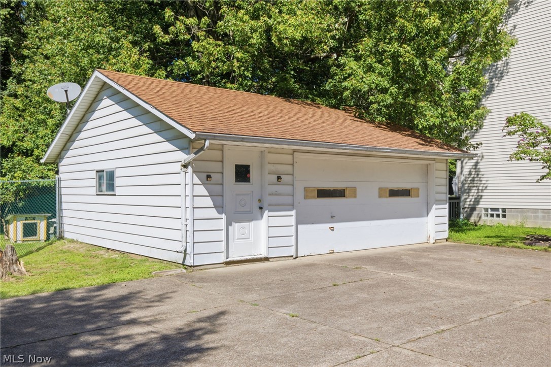 38905 Gardenside Drive Property Photo 31