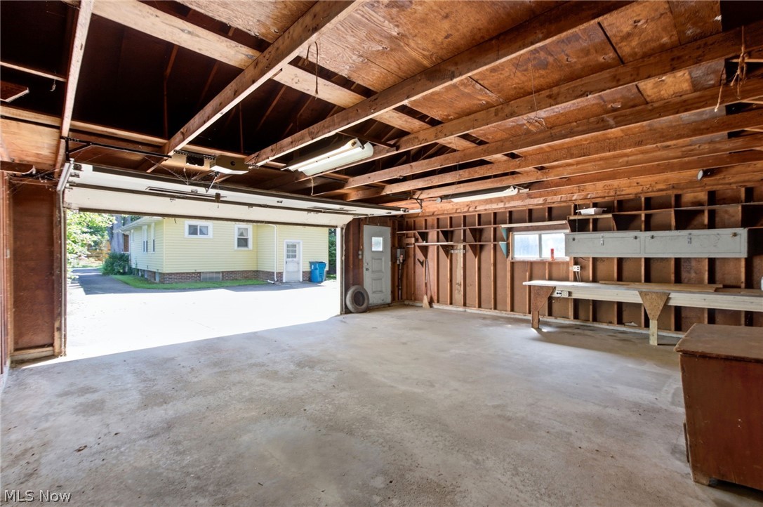 38905 Gardenside Drive Property Photo 34