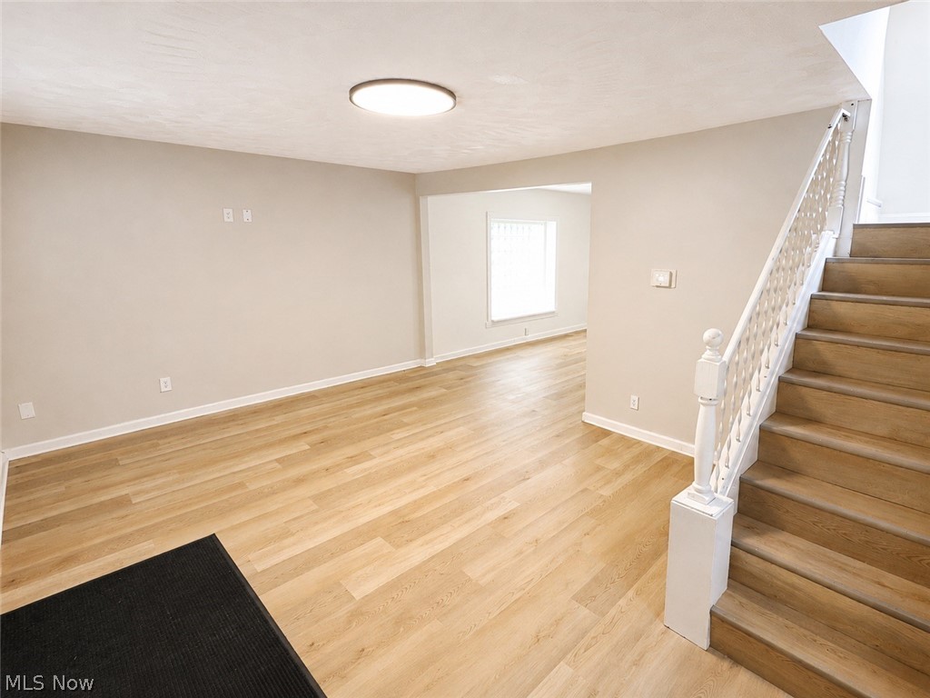 447 Cuyahoga Street Property Photo 2
