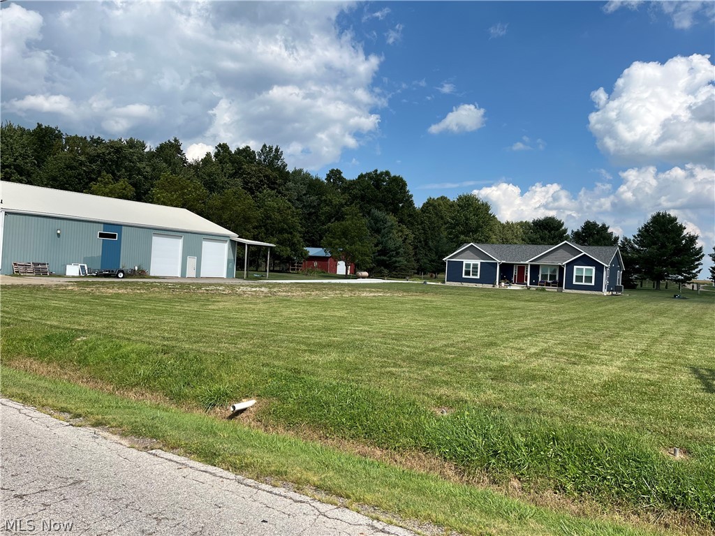 9175 Wohlgamuth Road Property Photo 2
