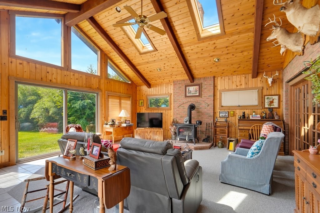 18079 Davis Road Property Photo 8