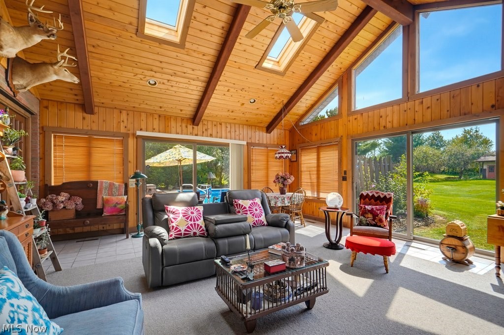 18079 Davis Road Property Photo 10