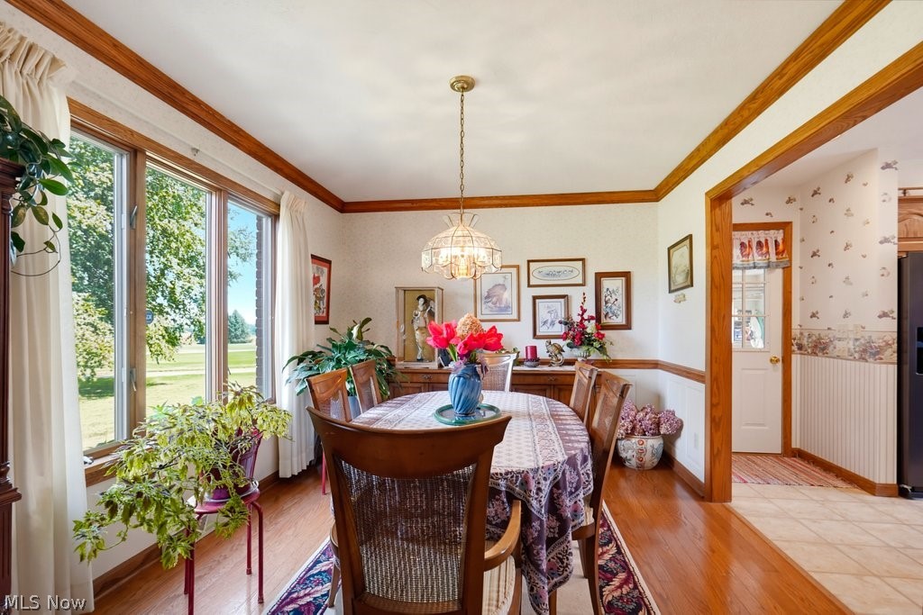 18079 Davis Road Property Photo 13