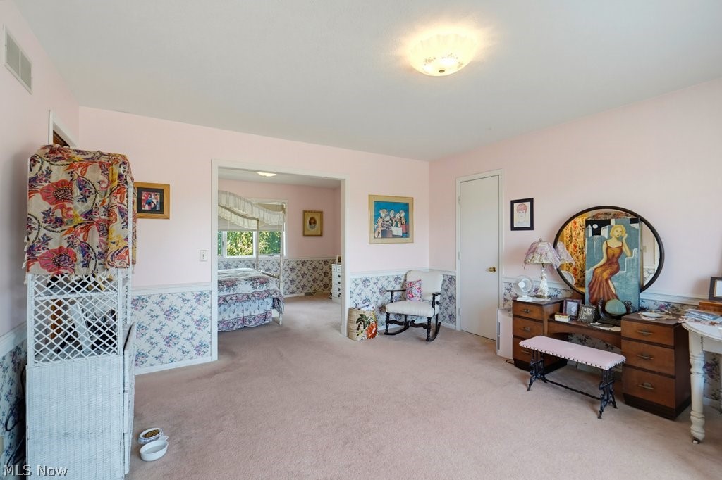 18079 Davis Road Property Photo 21