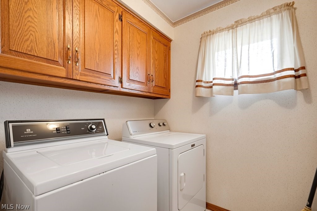 18079 Davis Road Property Photo 24