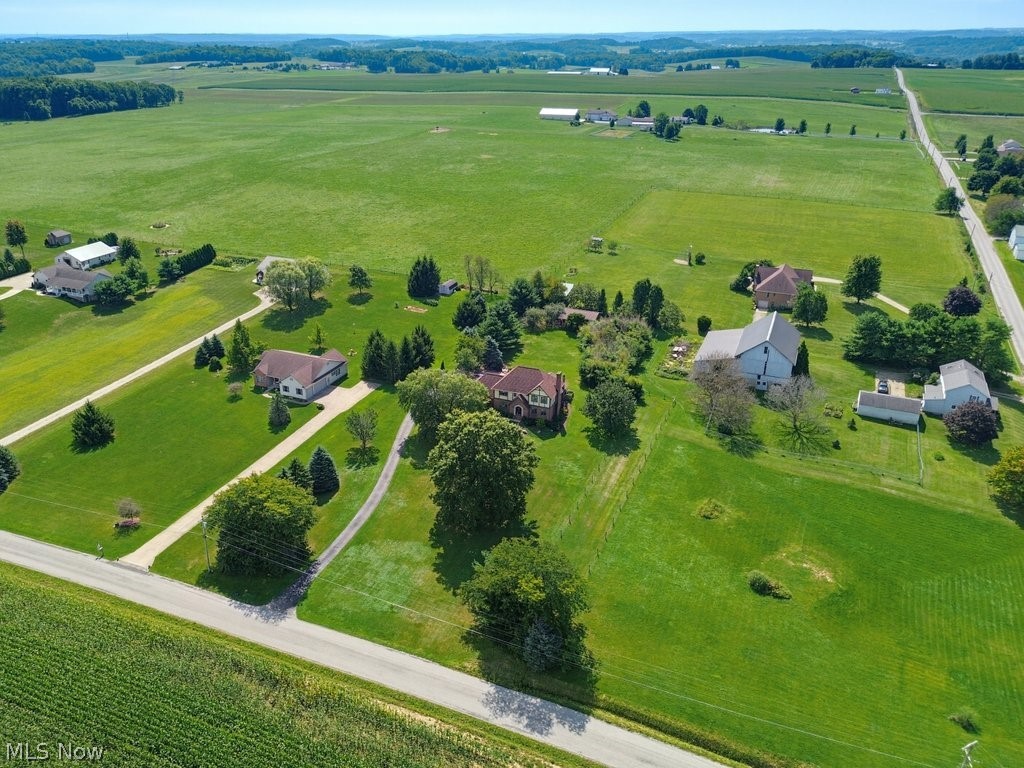 18079 Davis Road Property Photo 44