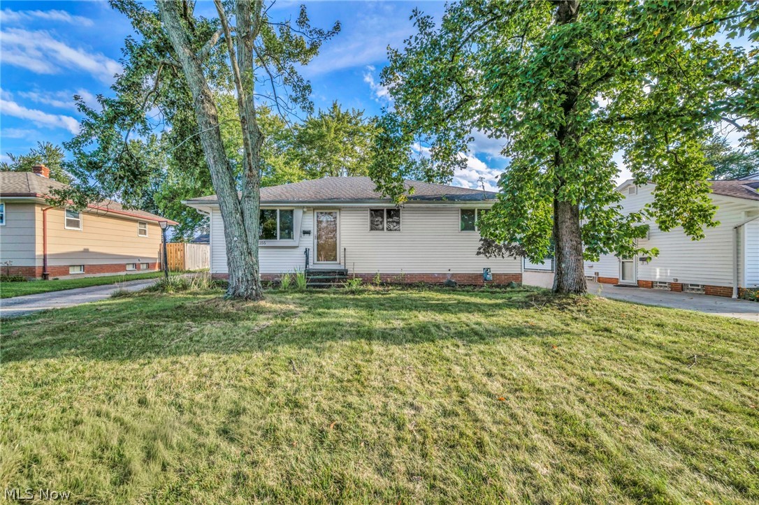 11255 Bobko Boulevard Property Photo 2
