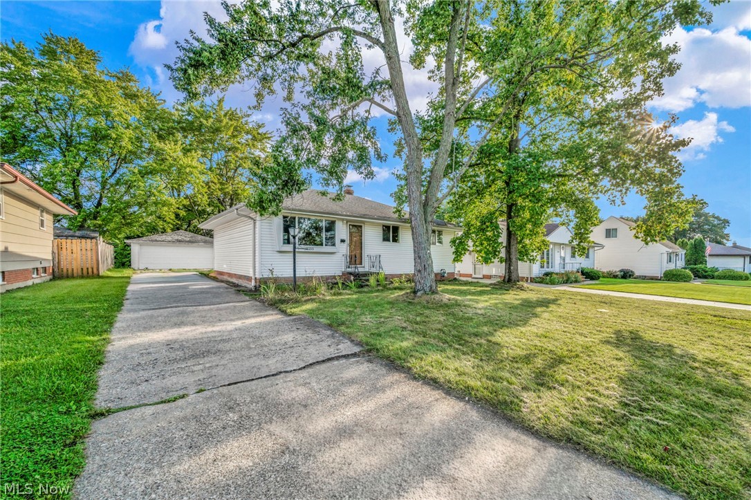 11255 Bobko Boulevard Property Photo 3