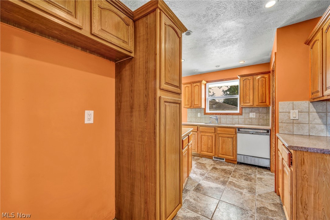 11255 Bobko Boulevard Property Photo 16