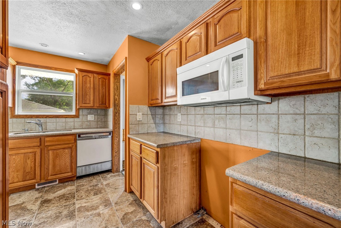 11255 Bobko Boulevard Property Photo 17