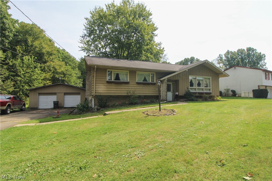6021 Gault Road Property Photo 1