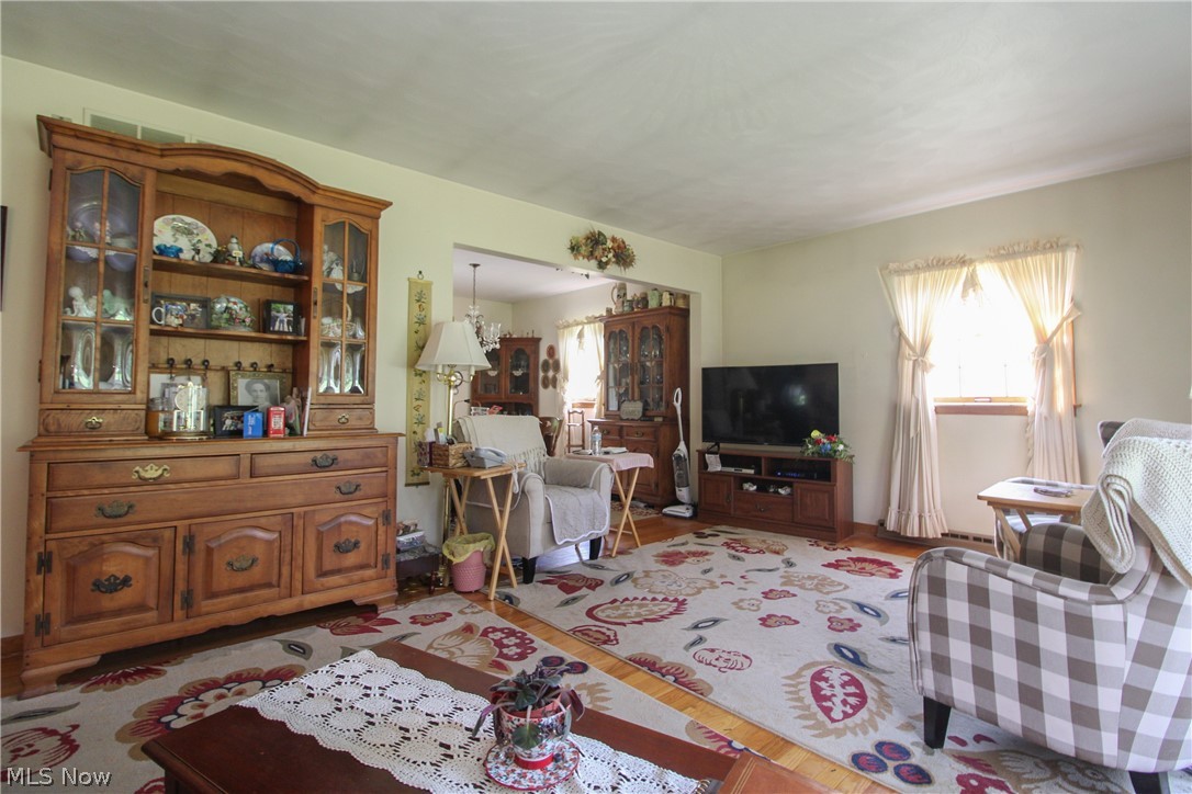 6021 Gault Road Property Photo 10