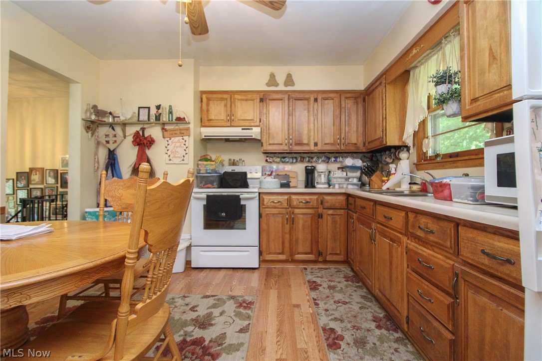 6021 Gault Road Property Photo 13
