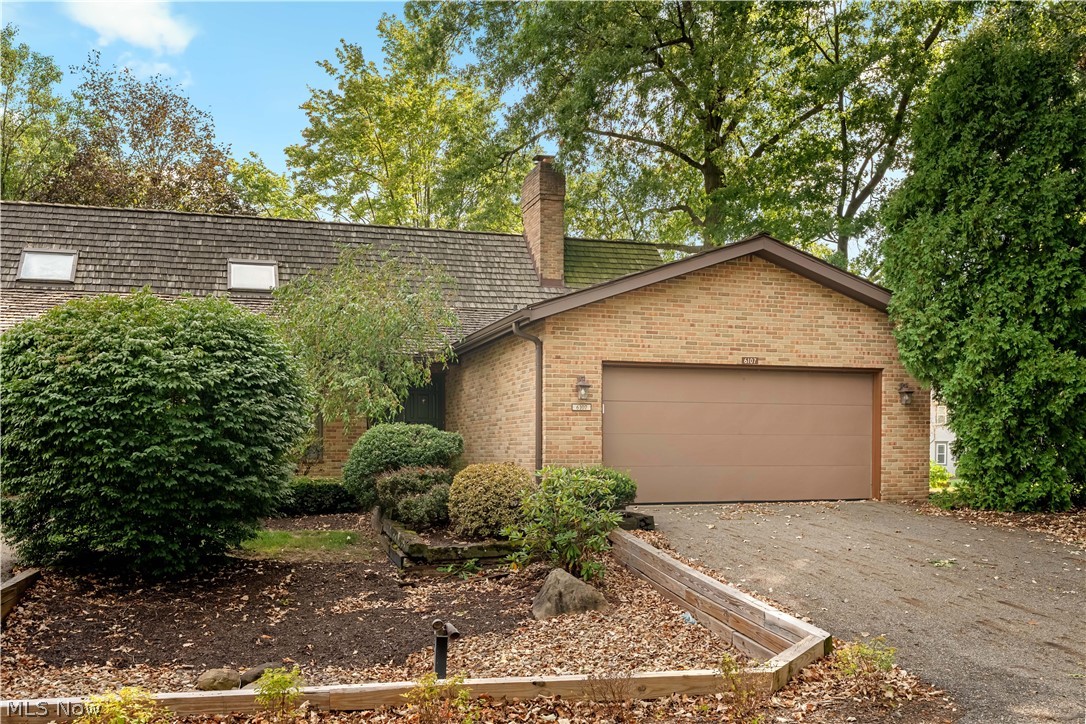 6107 Cedar Lane Nw Property Photo 1