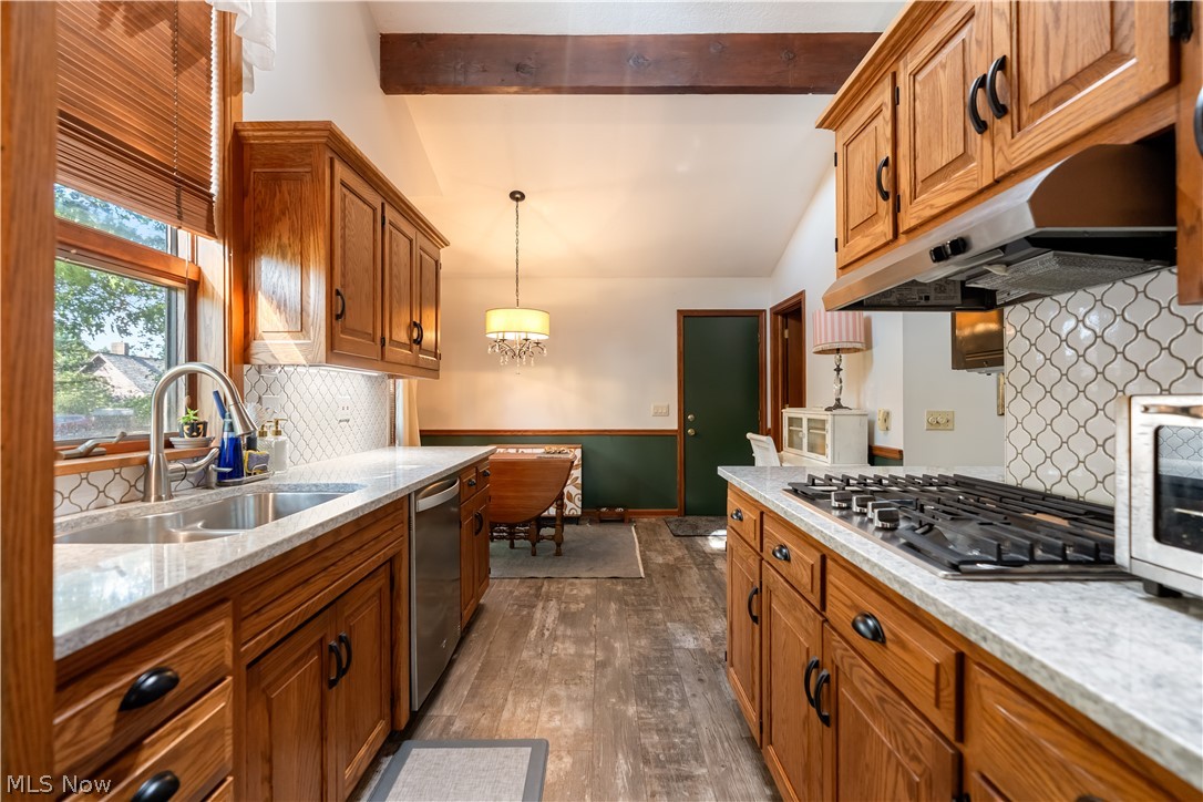 6107 Cedar Lane Nw Property Photo 11