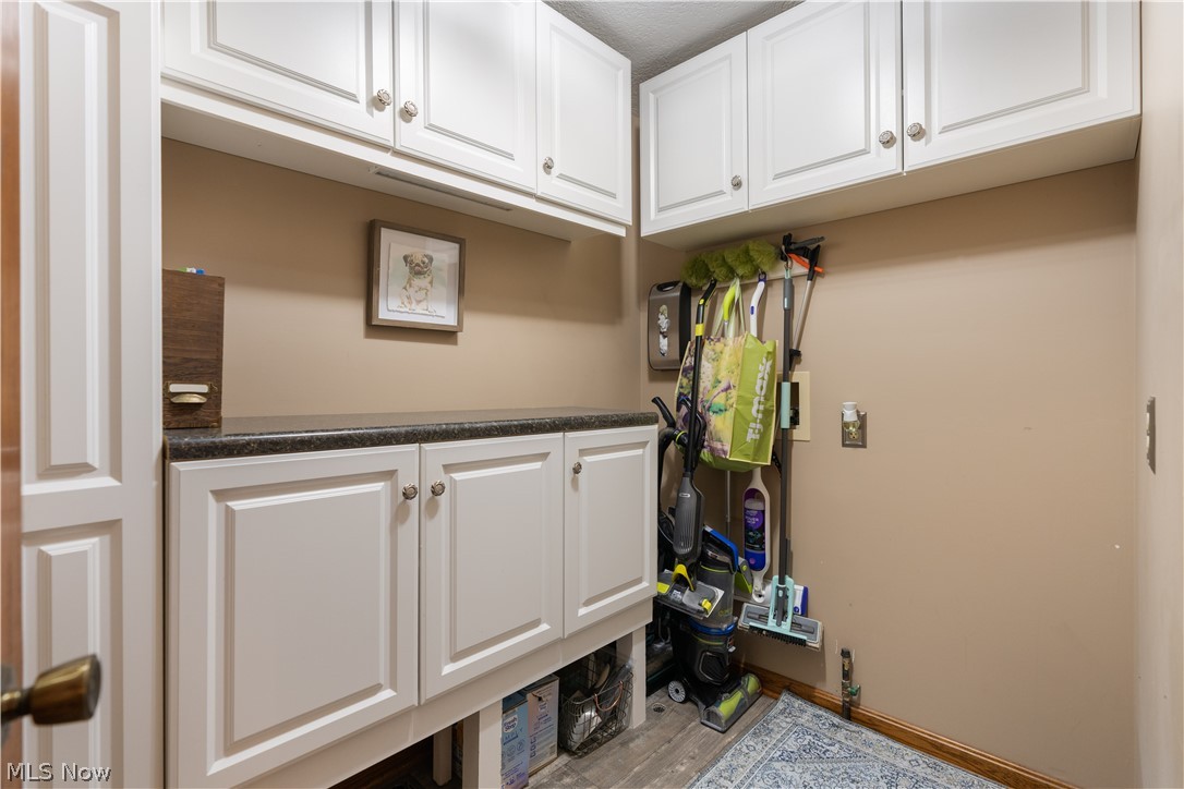 6107 Cedar Lane Nw Property Photo 17