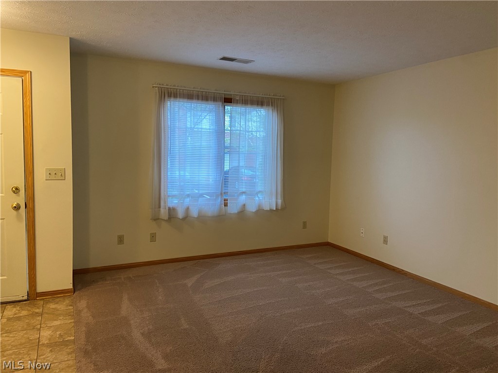 1430 Reimer C Property Photo 2