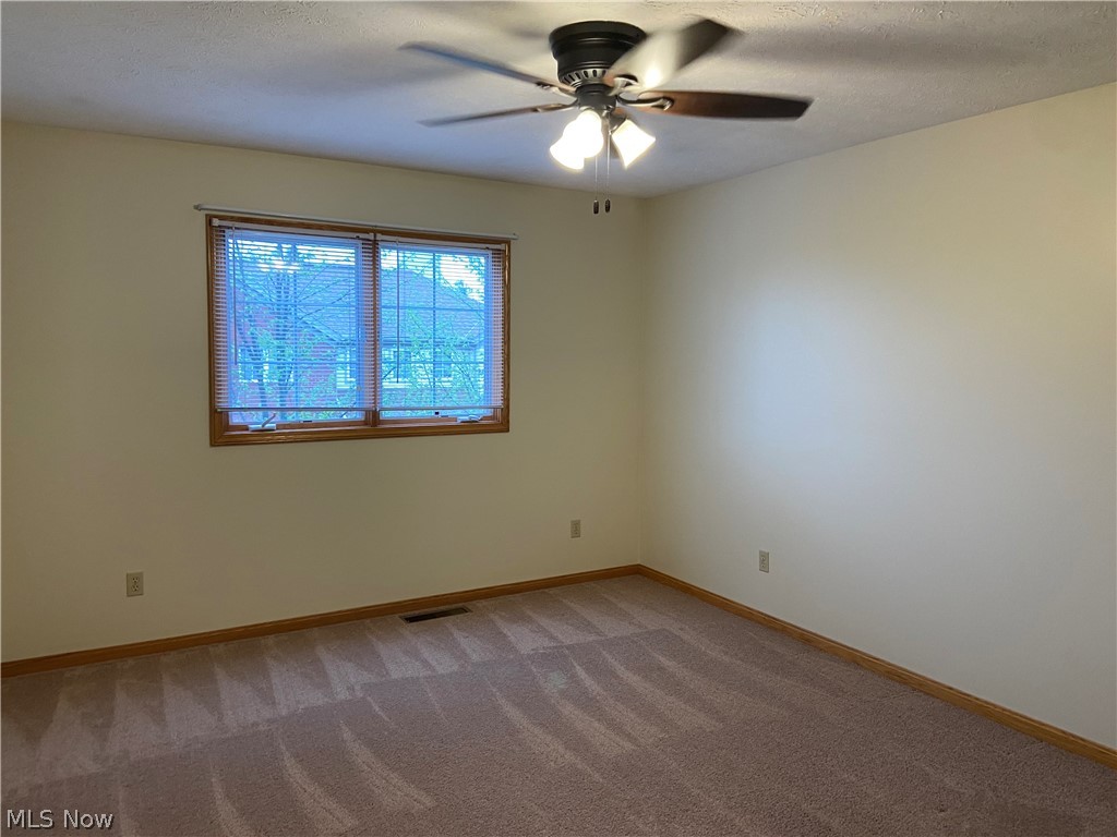 1430 Reimer C Property Photo 8
