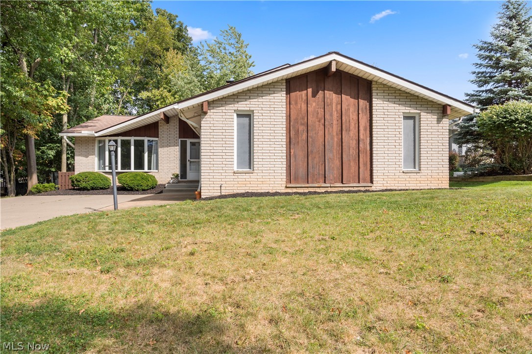 7653 Trenton Trail Property Photo 1