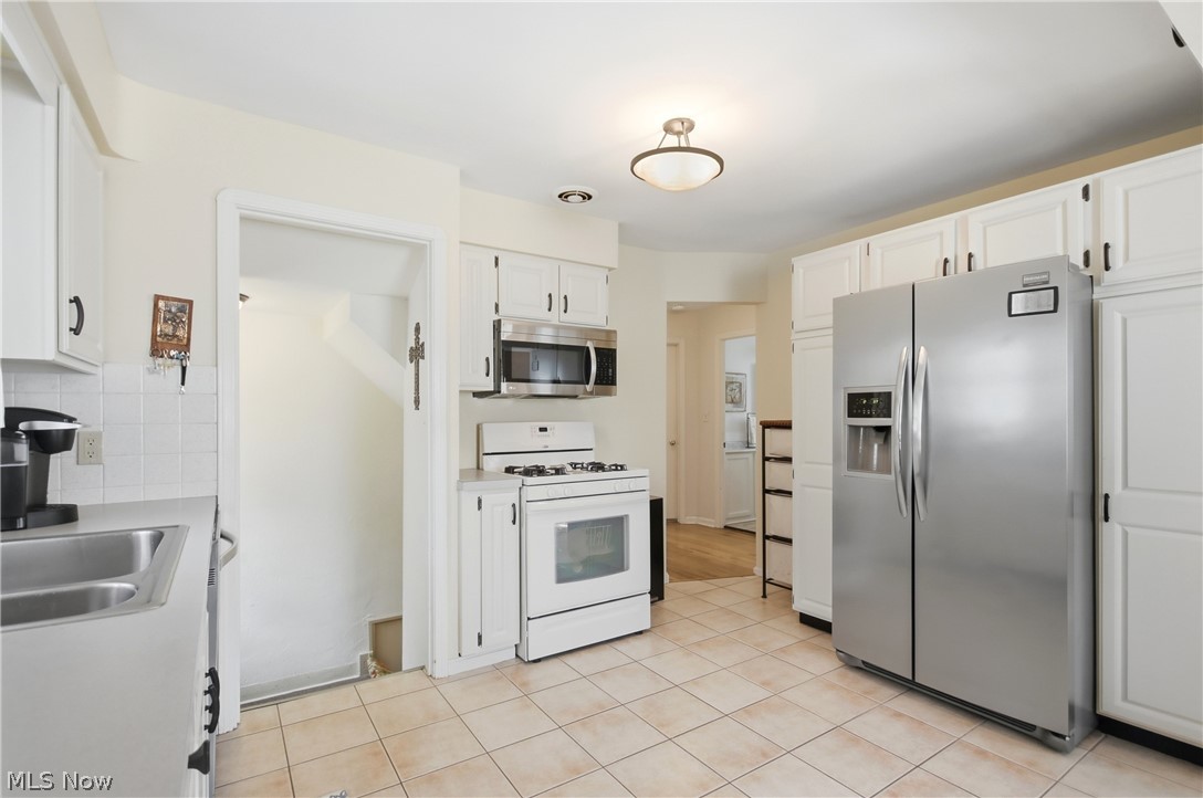 8102 Essen Avenue Property Photo 11