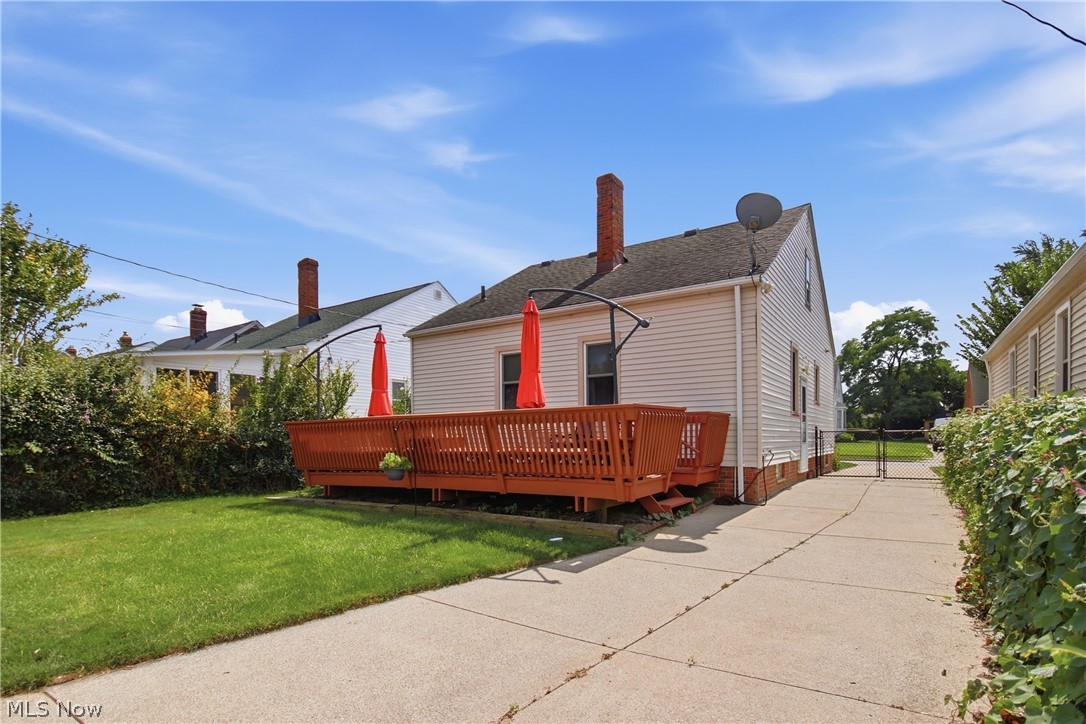 8102 Essen Avenue Property Photo 42