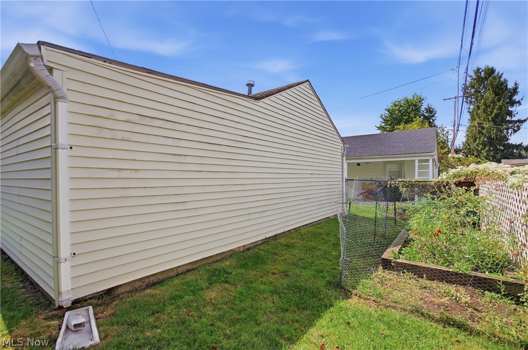 8102 Essen Avenue Property Photo 45