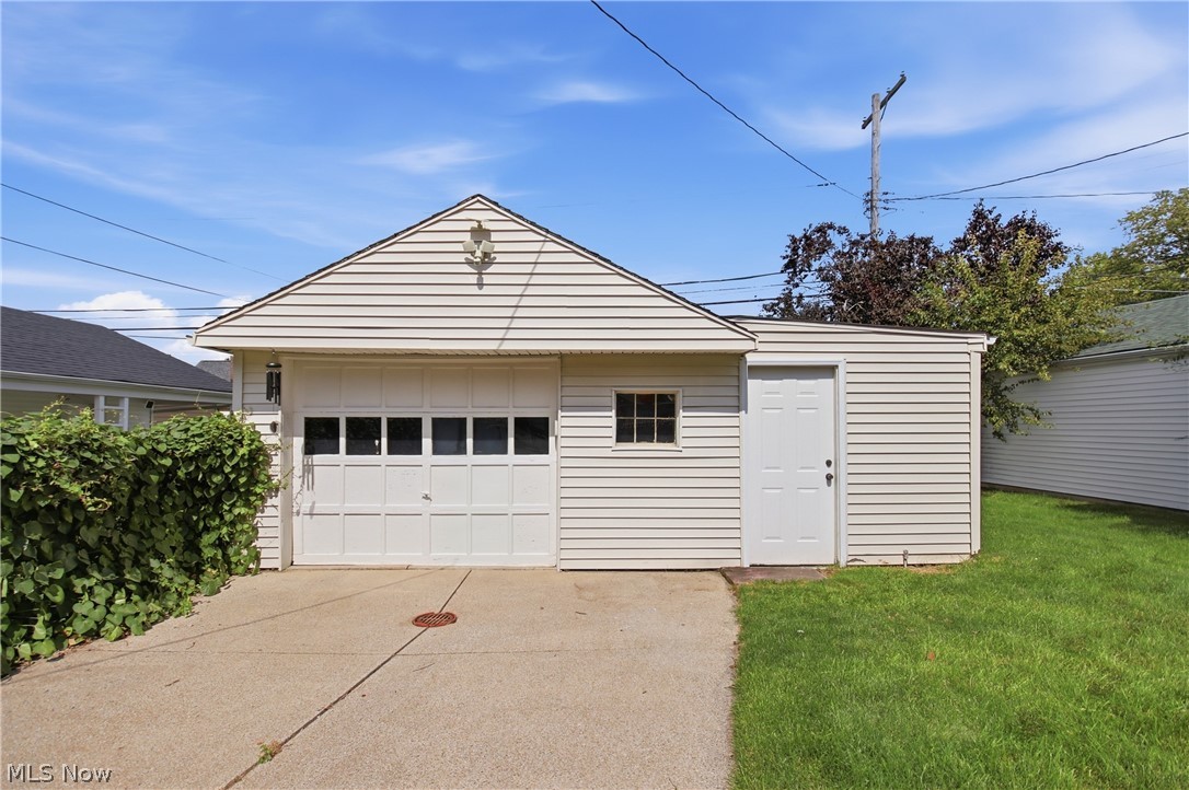 8102 Essen Avenue Property Photo 46