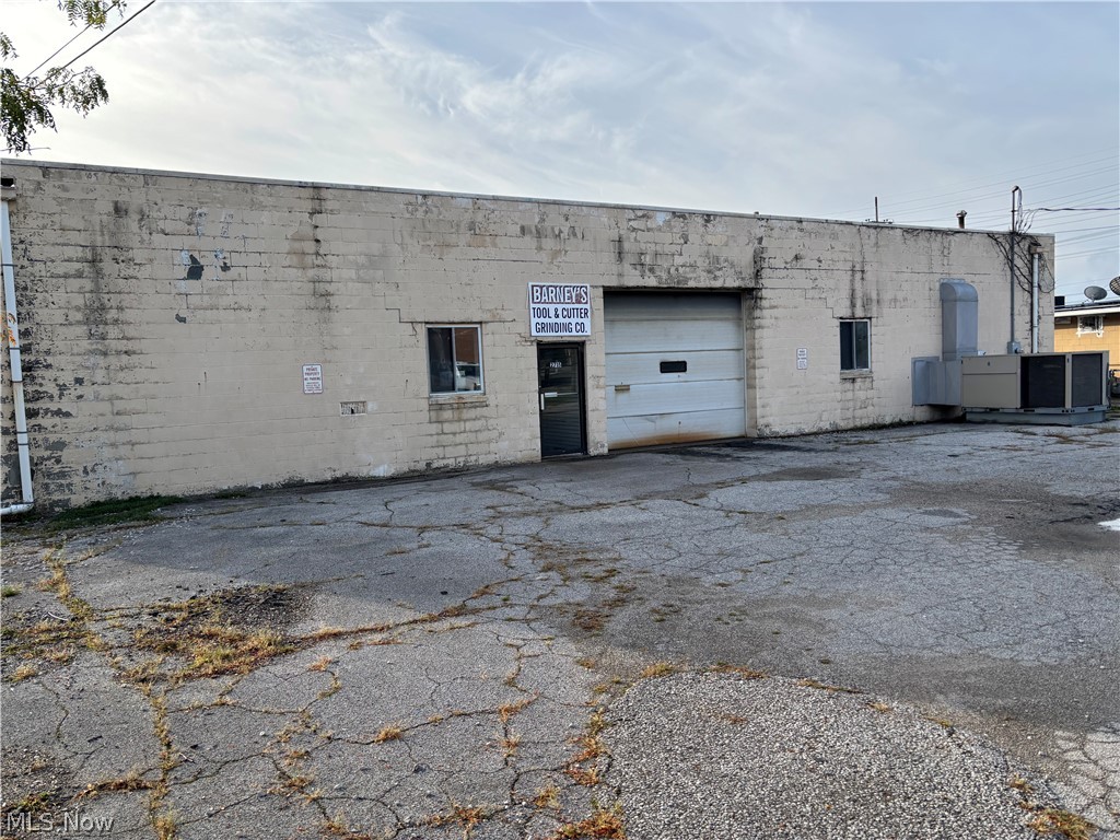 2715 2nd Street Property Photo 1