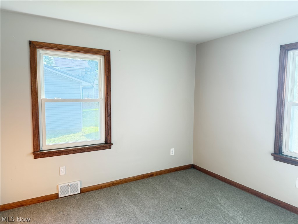 1311 N Walnut Street Property Photo 16