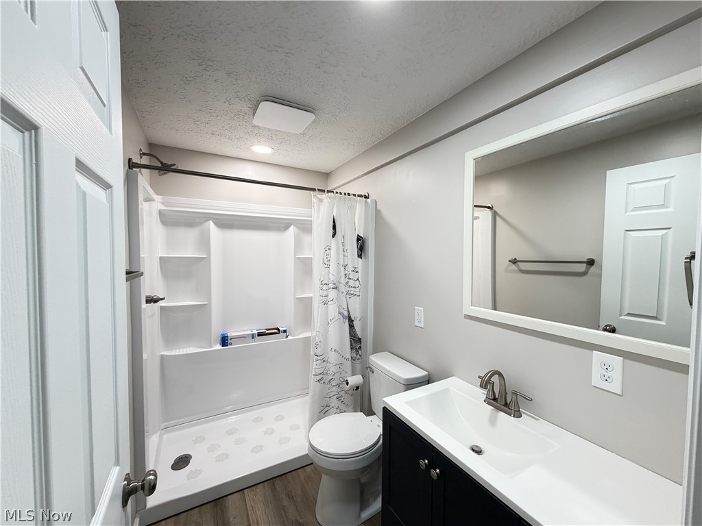 1311 N Walnut Street Property Photo 23