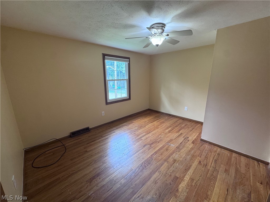 1819 Oakmount Road Property Photo 5