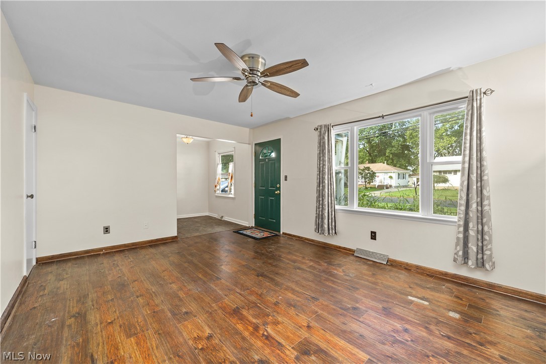 369 White Oak Drive Property Photo 6