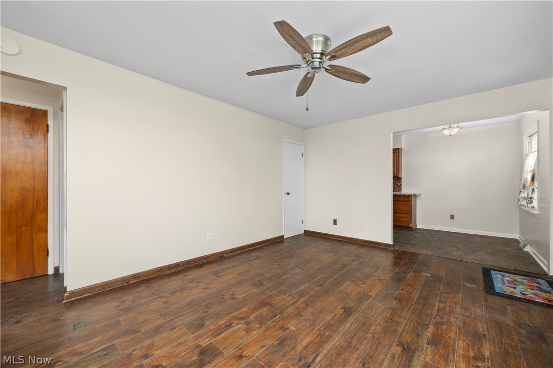369 White Oak Drive Property Photo 7