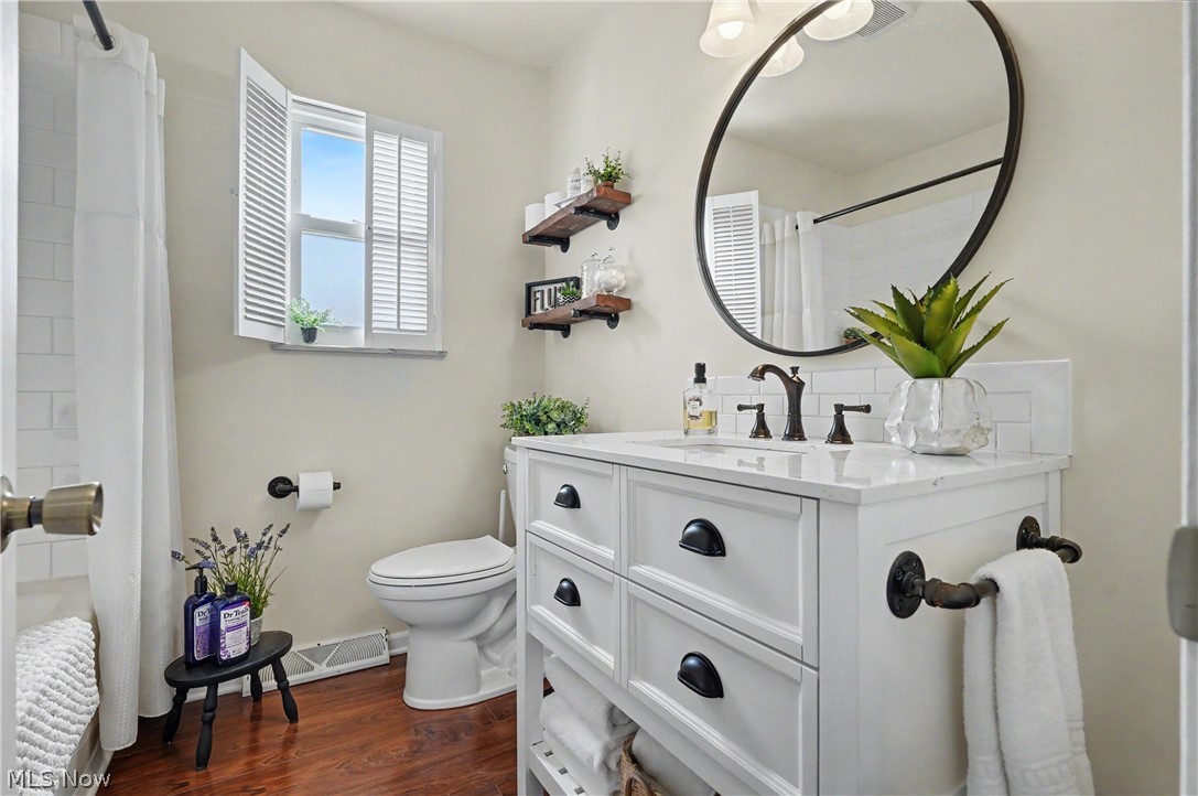 3617-3621 Charring Cross Drive Property Photo 15