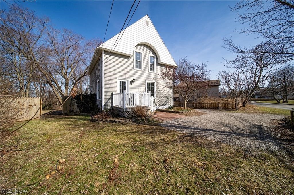 2785 E Center Street Property Photo