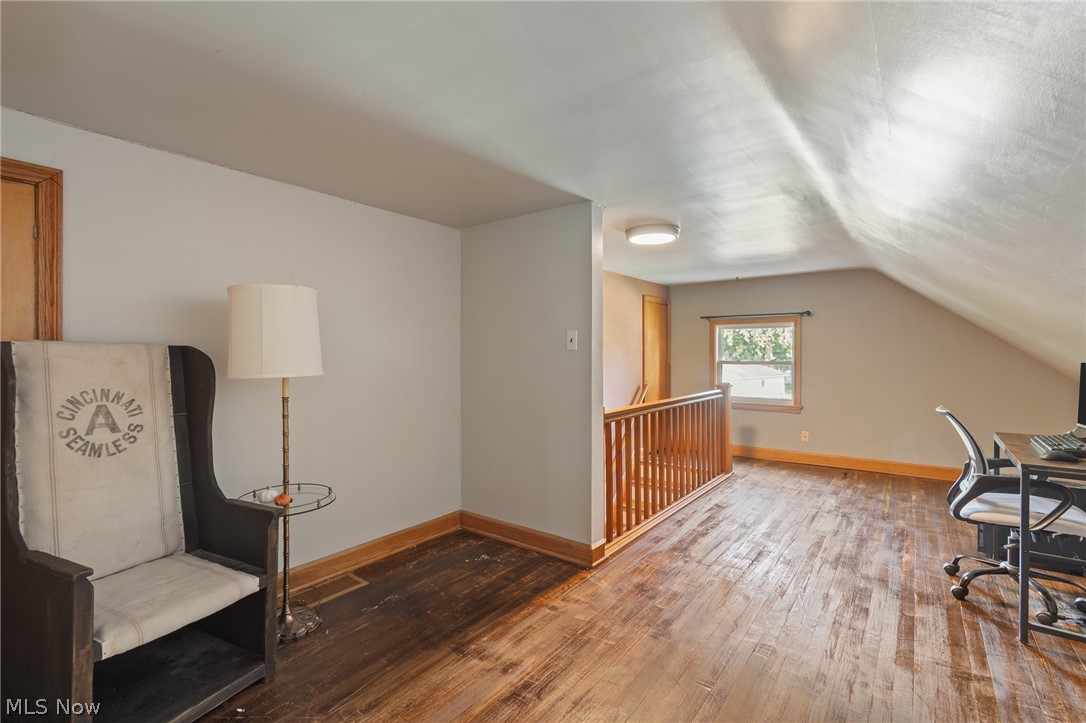 4244 Laffer Square Property Photo 14