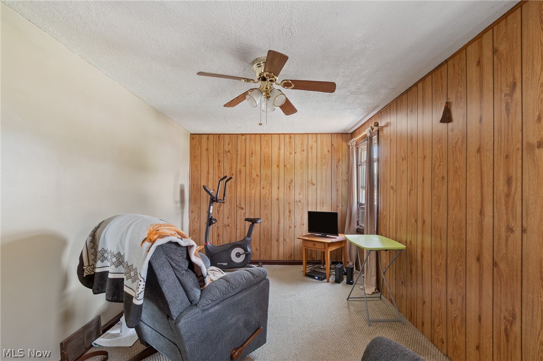 4244 Laffer Square Property Photo 23
