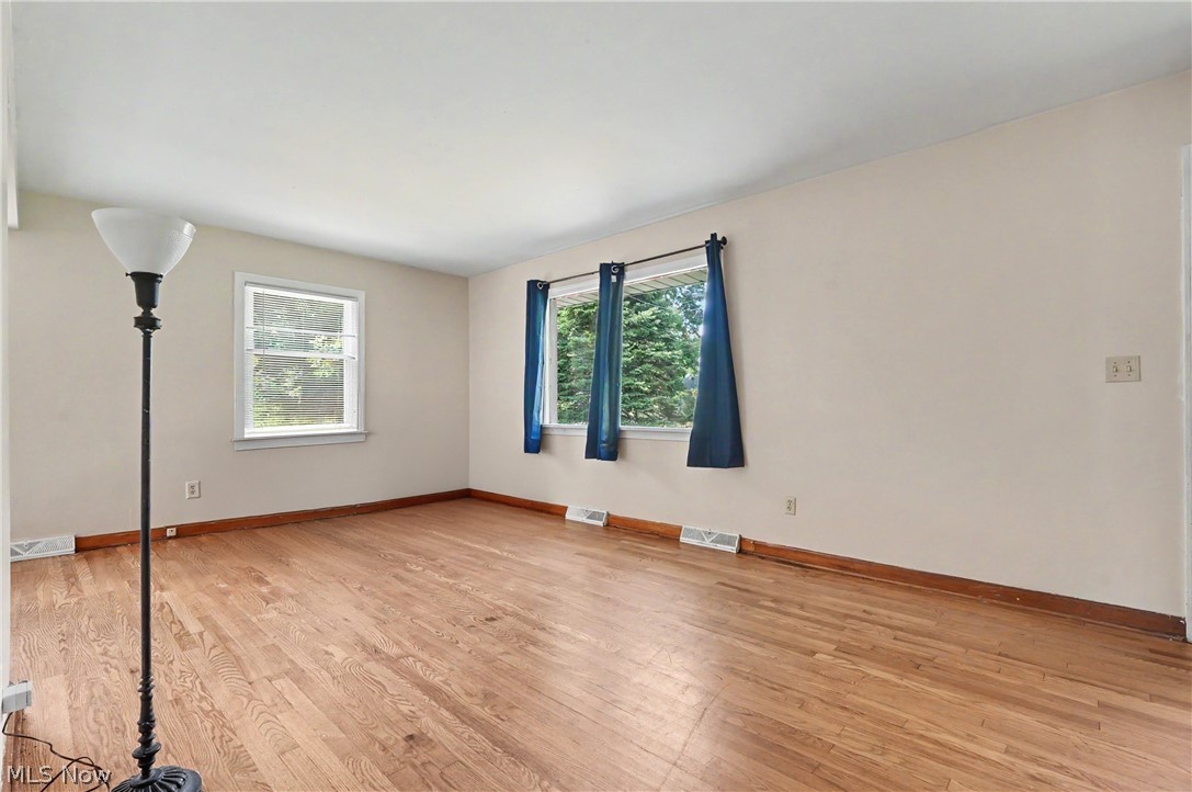 742 Avondale Street Property Photo 16