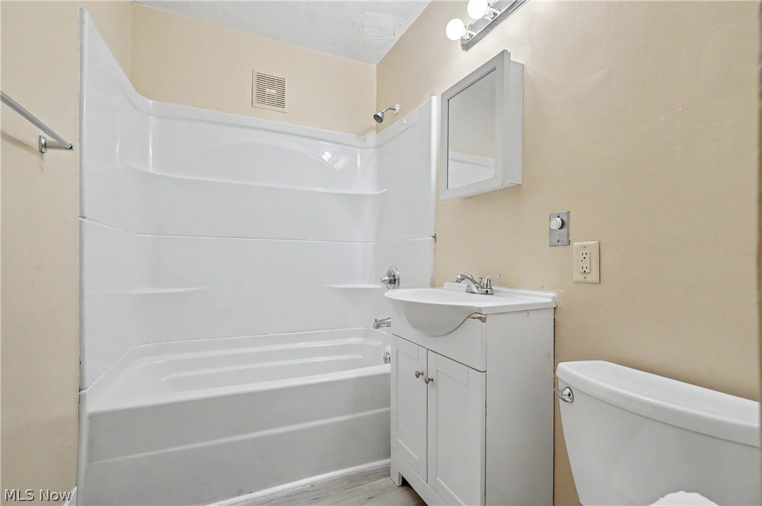 742 Avondale Street Property Photo 27