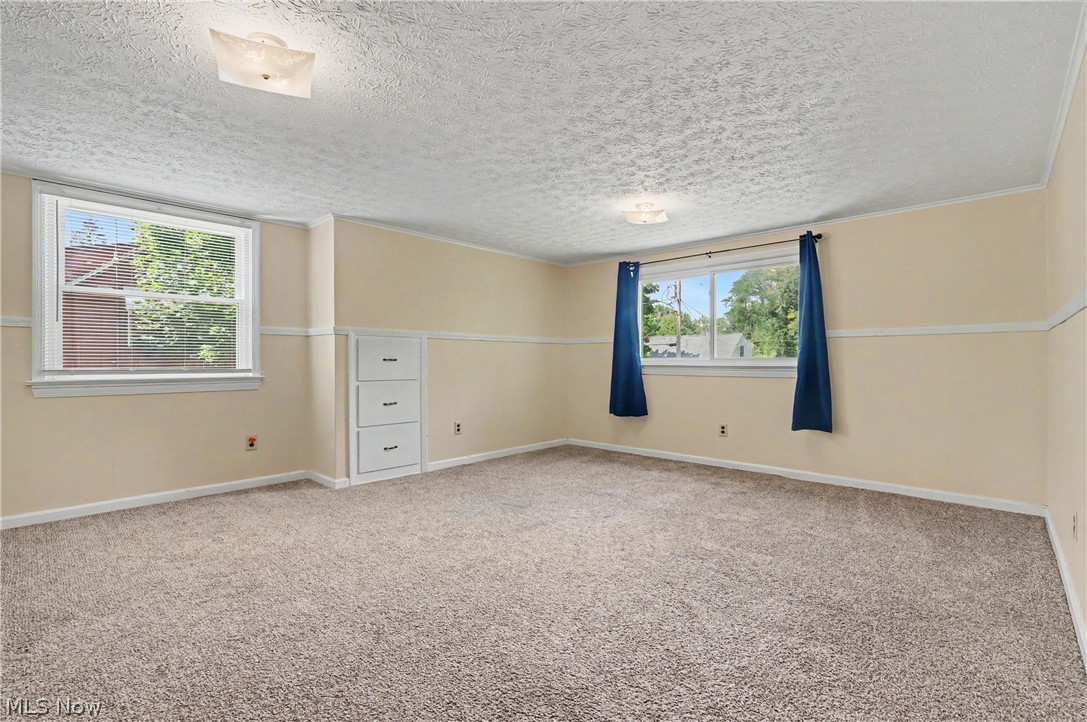 742 Avondale Street Property Photo 31