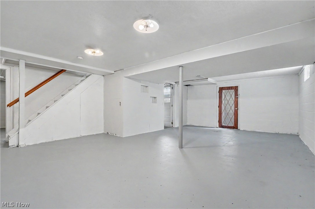 742 Avondale Street Property Photo 34