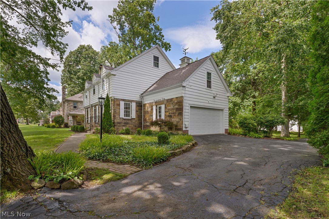 240 Ewing Road Property Photo 3