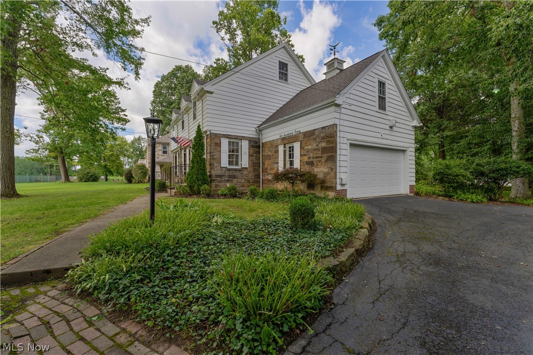 240 Ewing Road Property Photo 4