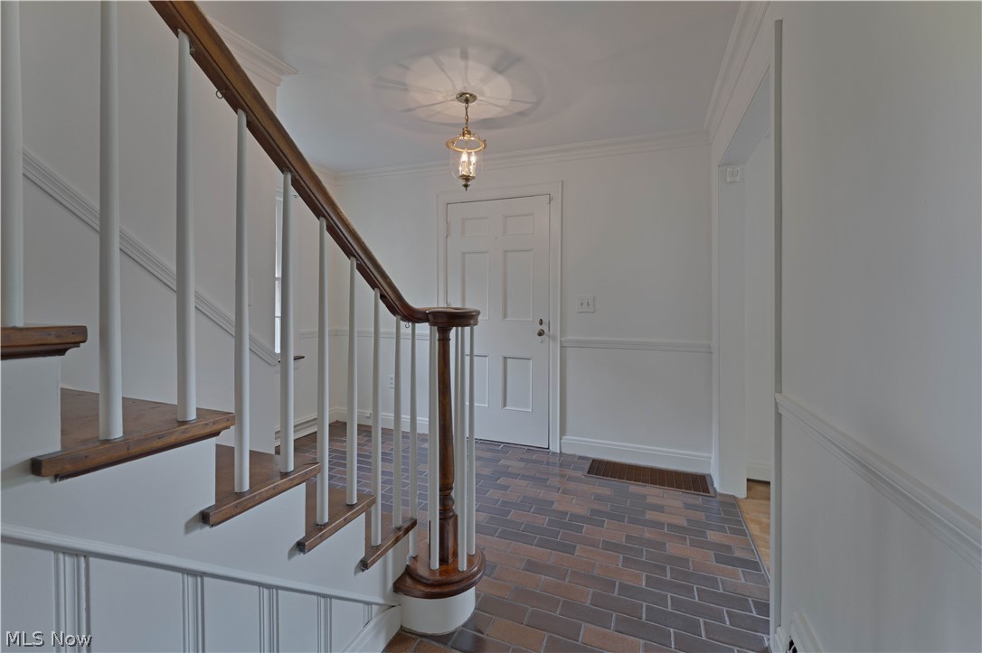 240 Ewing Road Property Photo 10