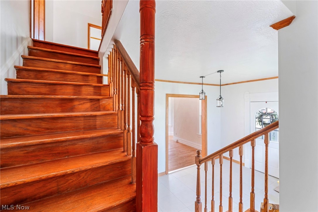 651 E 6th Street Property Photo 24
