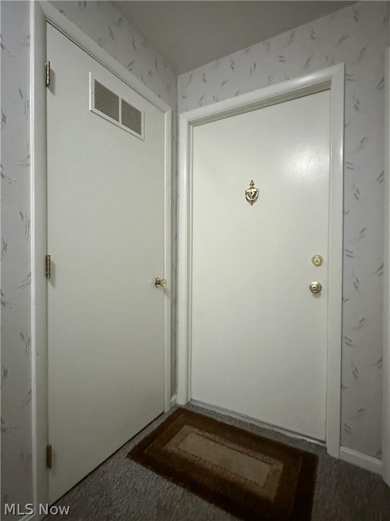 399 Quarry Lane Ne E Property Photo 40