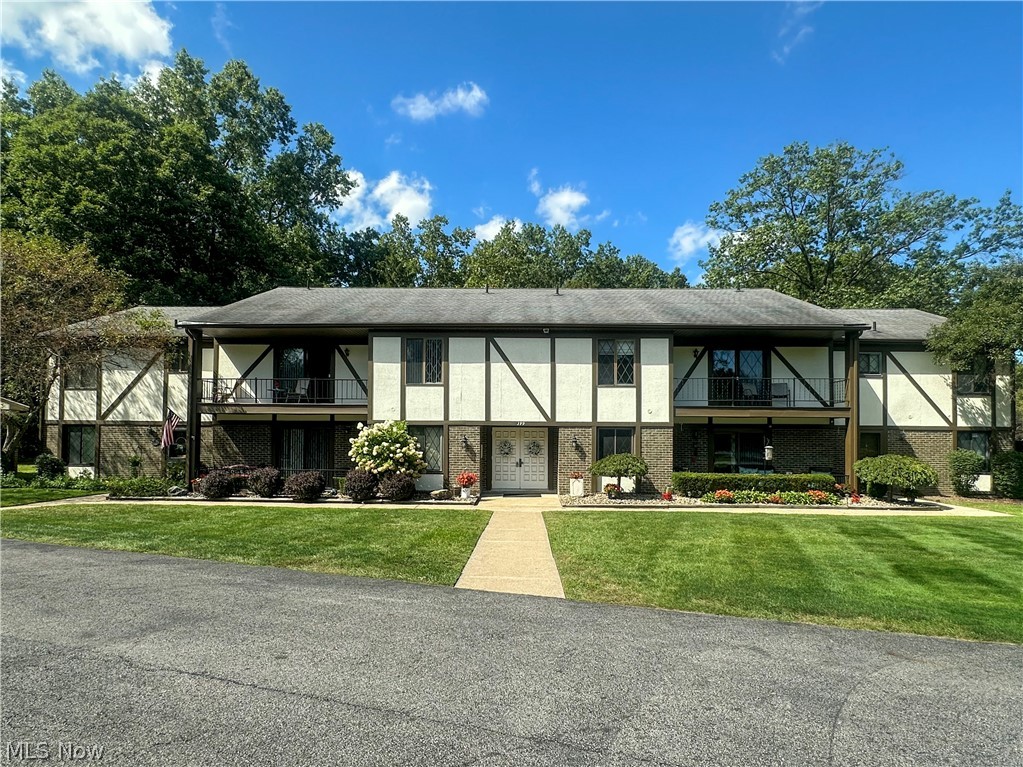 399 Quarry Lane Ne E Property Photo 47